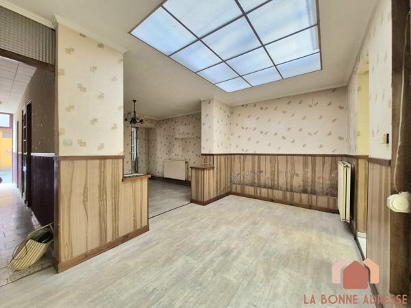 Grande maison familiale à travaux