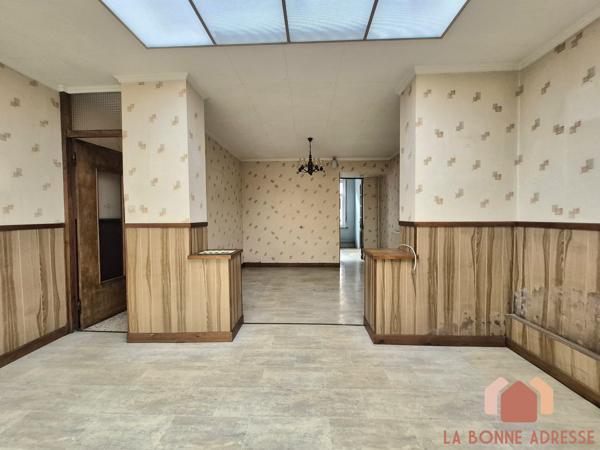 Grande maison familiale à travaux