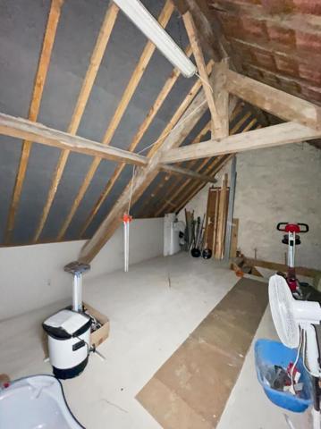 À vendre. Maison de village 71m2 rénovée avec charme et authenticité 86 500