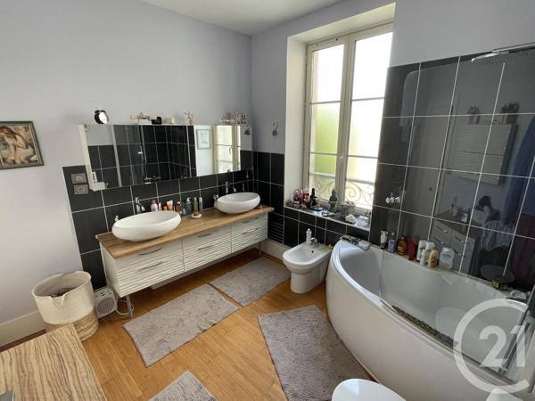 Maison à vendre  7 pièces - 196 m2 CHATEAUROUX - 36