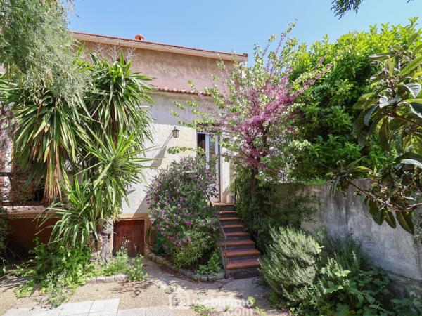Maison 103 m² à Marseille 13008