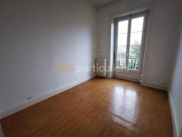 Location Appartement89,32 m² - 5 Pièces - LUCON (85400)