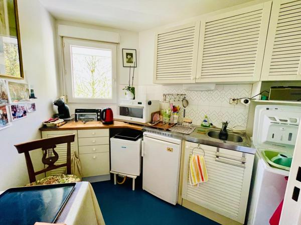 BEL APPARTEMENT F2 PLEIN SUD SANS VIS A VIS