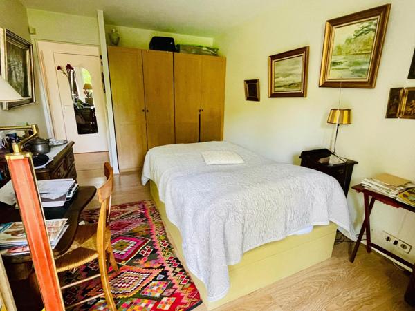 BEL APPARTEMENT F2 PLEIN SUD SANS VIS A VIS