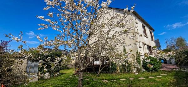 Maison à CHATEAUNEUF-D'ILLE-ET-VILAINE, 35430 - 5 pièces 88m²