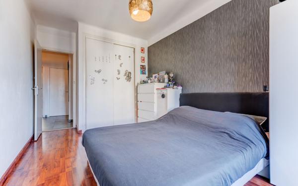 Appartement à vendre    3 pièces • 70 m2 Nice