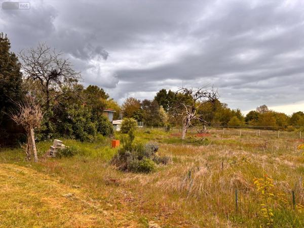 Maison à vendre à Changé dans la Sarthe (72560), ref : LMY/LE