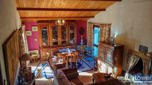 CONTEMPORAINE ARCHITECTE 69 M2 AU CALME SUR 800 M2 CLOTURE 46700 PUY L'EVEQUE