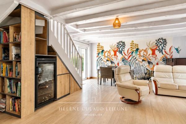 MAISON EN PIERRE - 97 m² - SÉNÉ (PORT ANNA)