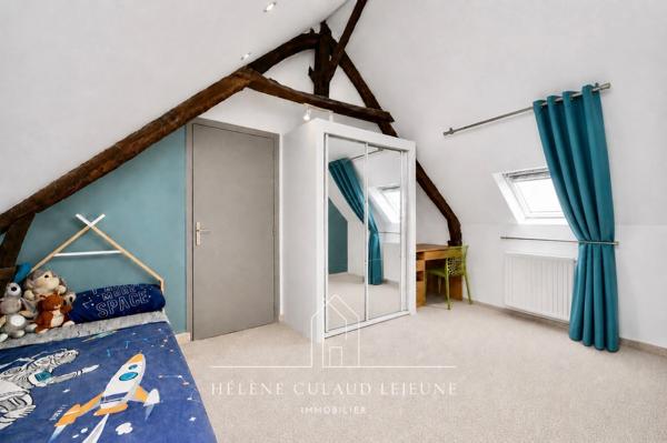 MAISON EN PIERRE - 97 m² - SÉNÉ (PORT ANNA)