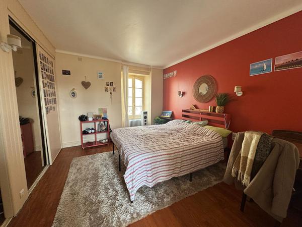 Maison  de maître 308 m2 habitables à Saint Jean Du Falga