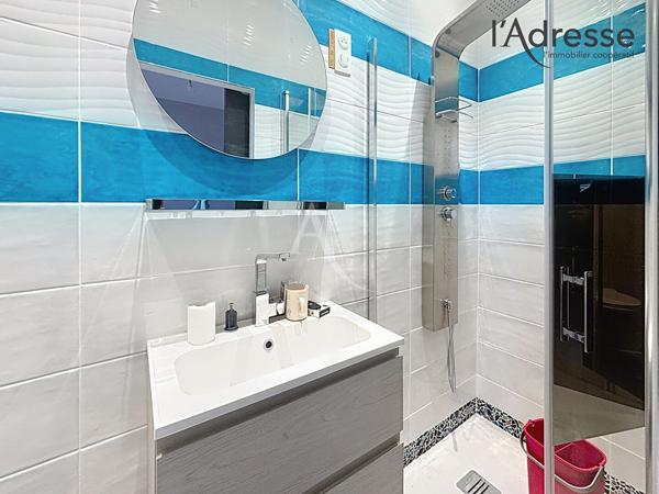 Suresnes Hyper Centre - Appartement 3 Pièces 59m² - Charme de l'ancien - Cave