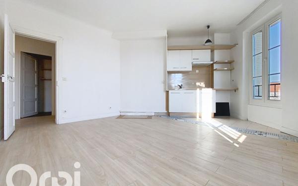 Appartement à vendre    2 pièces • 54,58 m2 Melun