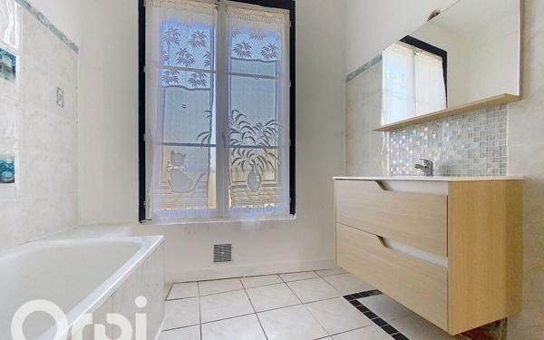 Appartement à vendre    2 pièces • 54,58 m2 Melun