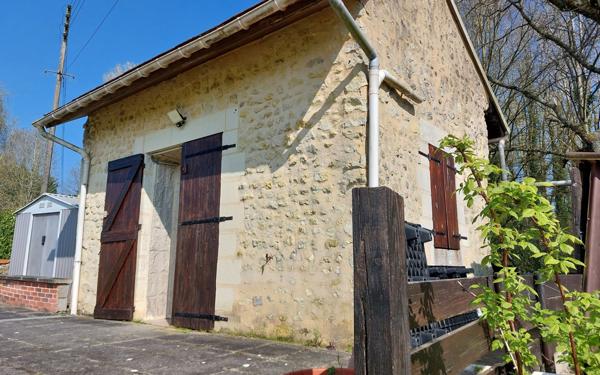 Maison à vendre    4 pièces •  Mortagne-au-Perche