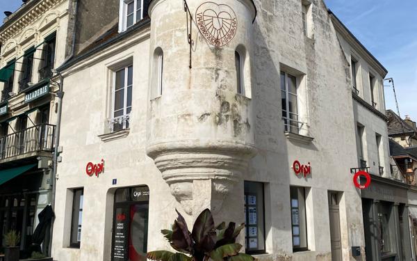 Maison à vendre    4 pièces •  Mortagne-au-Perche