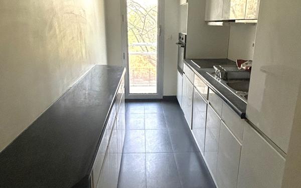 Appartement à vendre    3 pièces • 81,40 m2 Paris 13