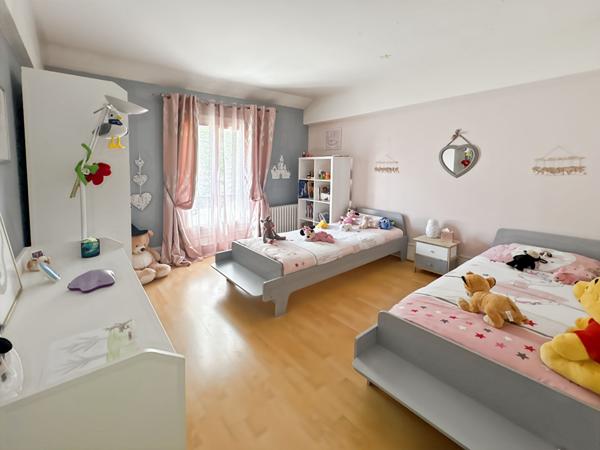 Maison Jouy Le Moutier 6 pièce(s) 166 m2