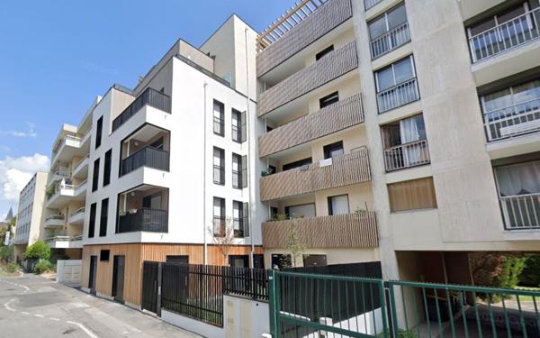 Appartement à vendre    3 pièces • 65 m2 Bondy