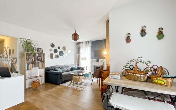 Appartement à vendre    3 pièces • 65 m2 Bondy