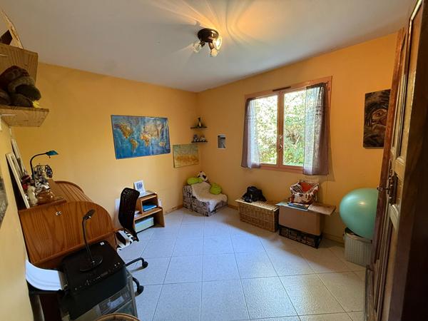 Maison à vendre à Limoux de 105 m² avec piscine, garage de 55 m² et terrain de 960 m²