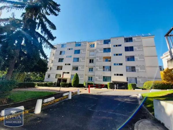 Appartement à louer 2 pièces 57.36m² Gagny (93220)