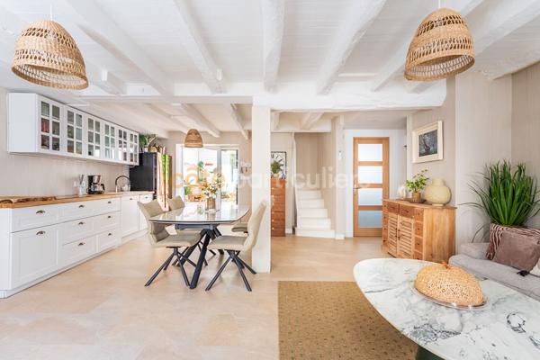 Vente
                Maison110 m² - 6 Pièces -
                    LES SABLES D OLONNE (85100)