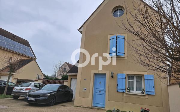 Maison à vendre    5 pièces • 102 m2 Le Coudray-Montceaux