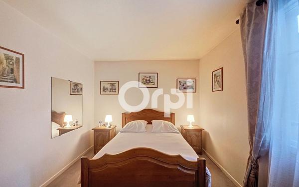 Maison à vendre    5 pièces • 102 m2 Le Coudray-Montceaux