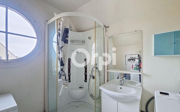 Maison à vendre    5 pièces • 102 m2 Le Coudray-Montceaux