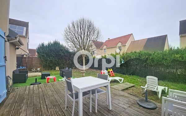 Maison à vendre    5 pièces • 102 m2 Le Coudray-Montceaux