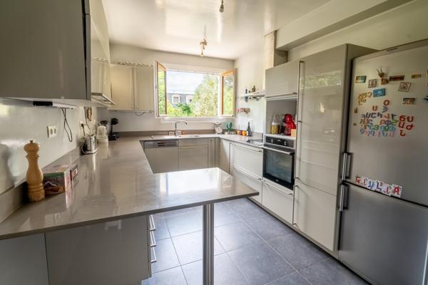 Belle demeure de 200 m² habitables à 10 min du RER A