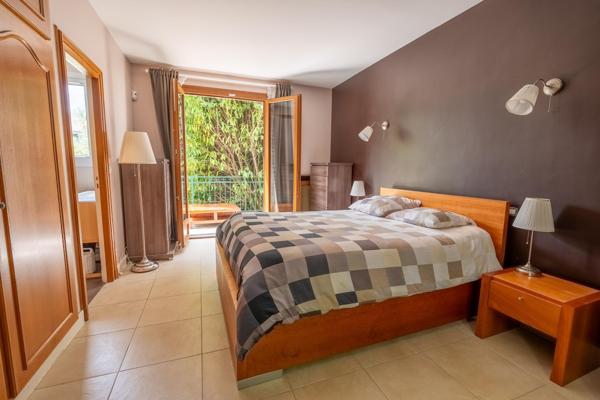 Belle demeure de 200 m² habitables à 10 min du RER A