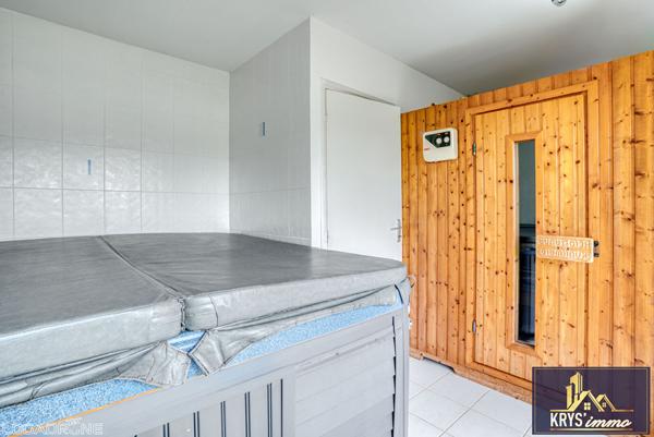 47300 VILLENEUVE SUR LOT Magnifique demeure avec vue sur le lot à Villeneuve/Lot