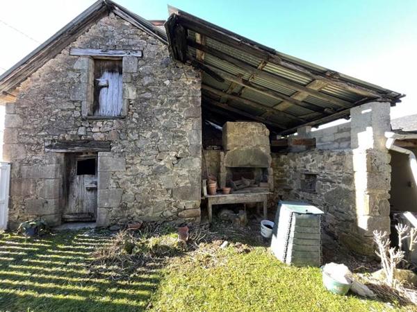 Maison à vendre |  Sainte-Féréole |  7 pièces | 195 m²