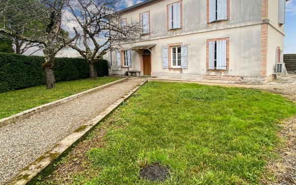 Appartement à louer    3 pièces •  Saint-Vincent