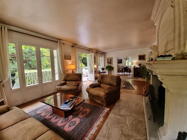 Maison Lamorlaye 5 pièce(s) 121 m2 (+ 60 m²)