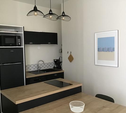 À vendre - Appartement, 1 pièce situé à Saint-Georges-de-Didonne (17110)