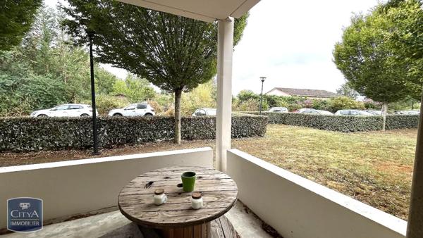 Appartement à louer 2 pièces 47.67m² Caussade (82300)