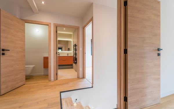 Maison à vendre    6 pièces • 182 m2 Charbonnières-les-Bains