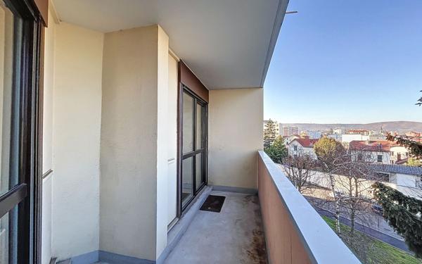 Appartement à louer    5 pièces •  Clermont-Ferrand