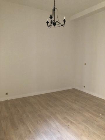 Appartement à louer    1 pièce •  Mont-de-Marsan