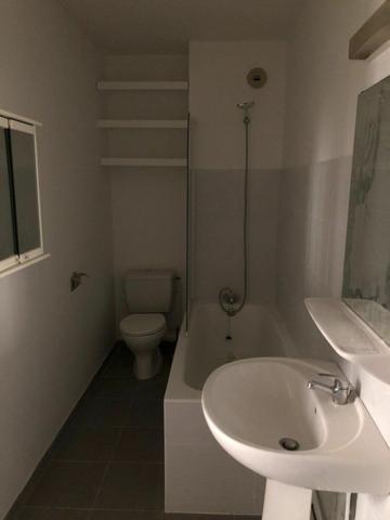 Appartement à louer    1 pièce •  Mont-de-Marsan