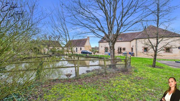 Maison 7 pièces - 242 m²