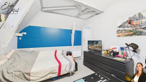 Maison 7 pièces - 242 m²