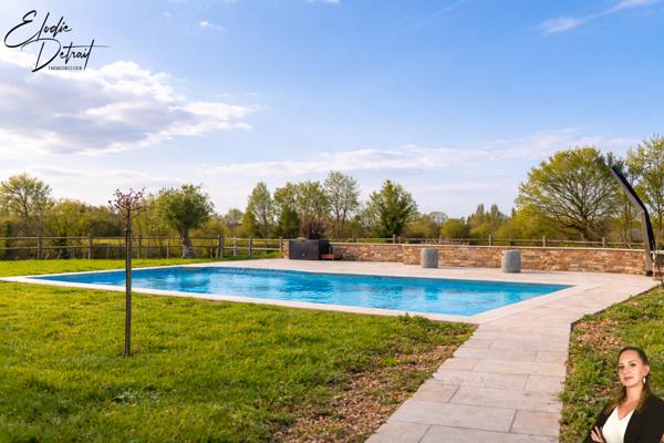 Maison 7 pièces - 242 m²