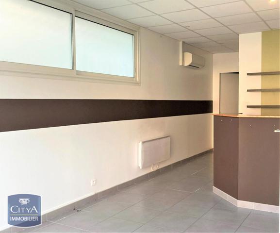 Local professionnel à louer 47m²