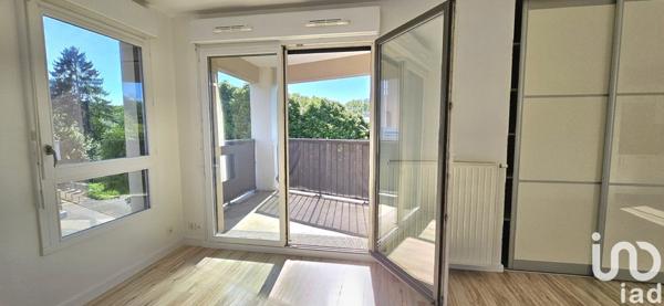 Appartement à vendre 3 pièces 58 m² Saint-Brice-sous-Forêt