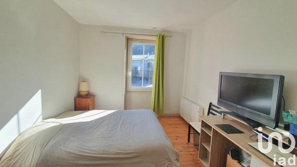 Maison 5 pièces de 160 m² à Mazaye (63230)