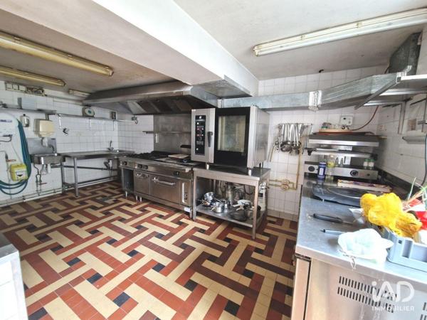 Murs commerciaux  à vendre 107 m² Châteaugiron